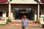 លោក សុផានុរស្ស​ ជាប់ខ្នោះដៃនៅមុខស្នាក់ការប៉េអឹម